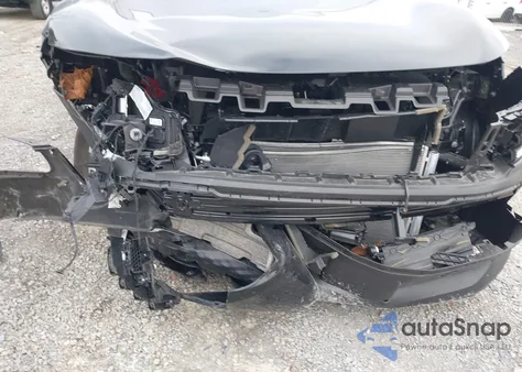 2025 Nissan Kicks Sv Intelligent Awd z USA, uszkodzony, nr VIN 3N8AP6CB2SL438108